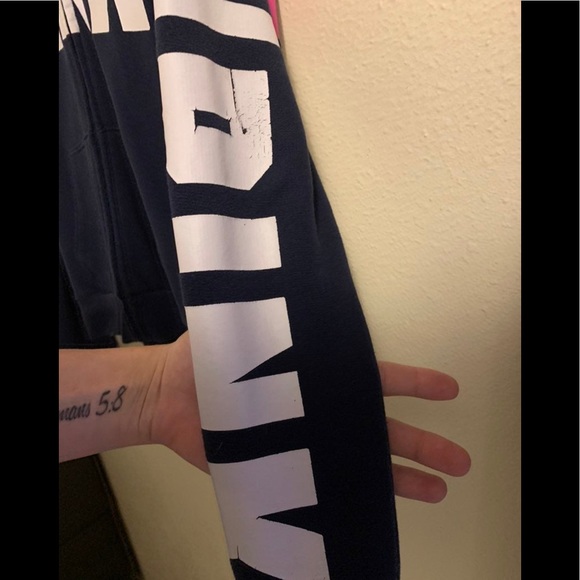 Pink zip up - Picture 4 of 6